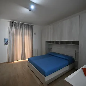 Eliterooms , Cagliari Italia
